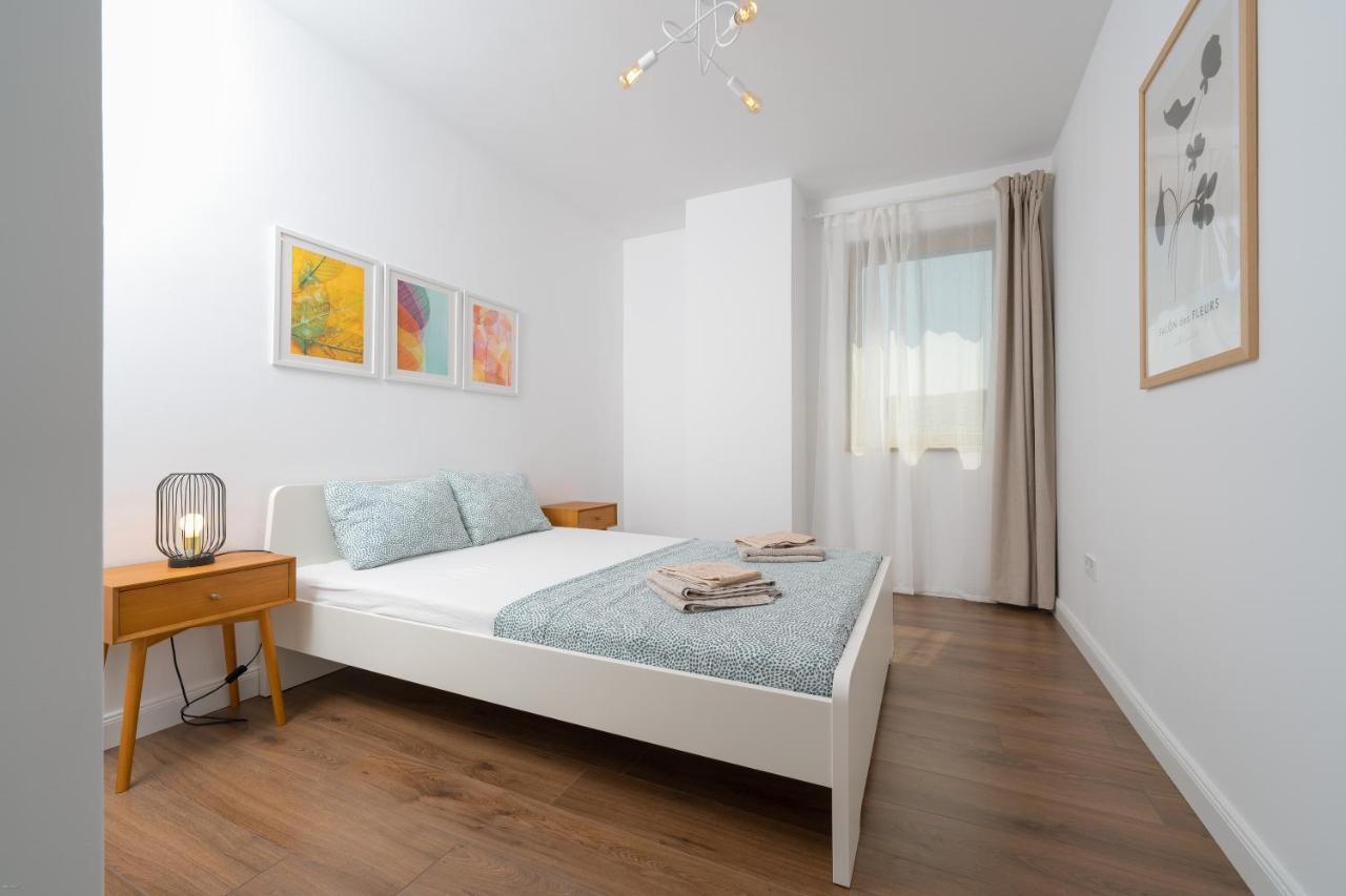 The 75 Apartment เตอร์กู-มูเรช ภายนอก รูปภาพ